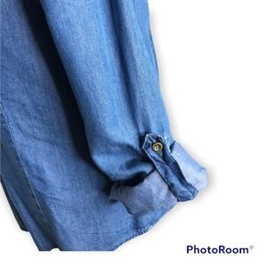 Lightweight tab sleeve button down denim PASS PORT Casual Shirt, Size Medium